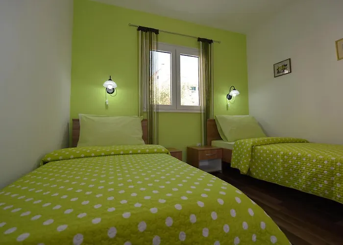 Apartments Maslina