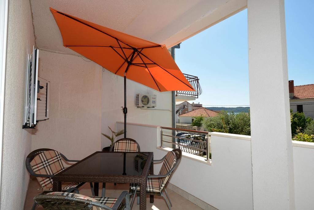 Apartment Maslina *