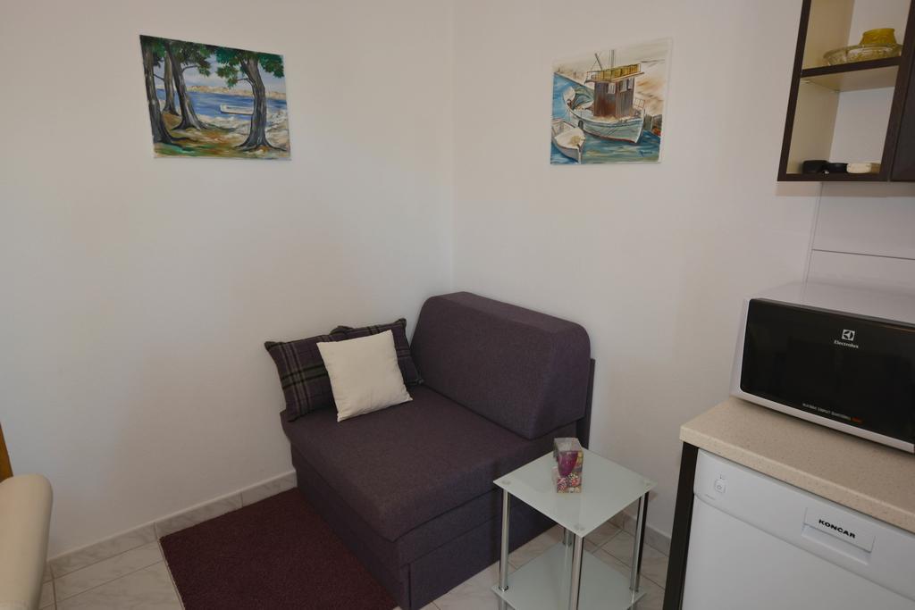 Apartment Maslina *
