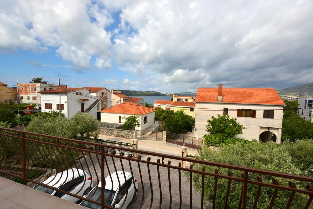 Apartment Maslina Trogir