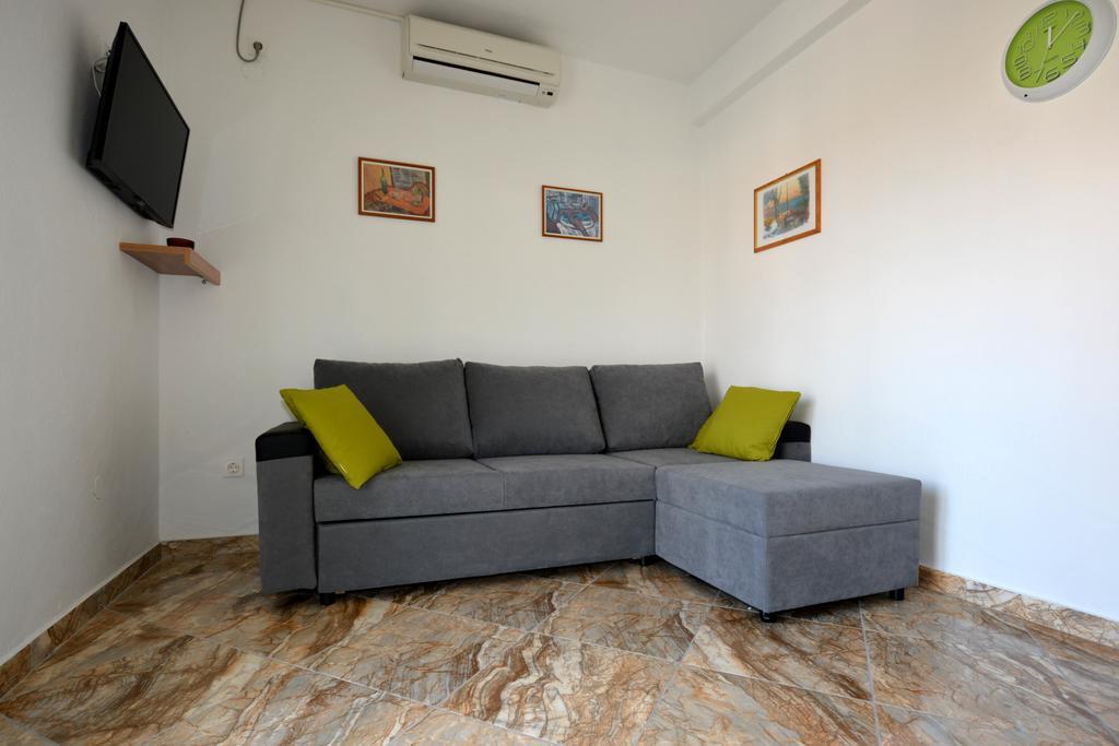 Maslina Trogir
